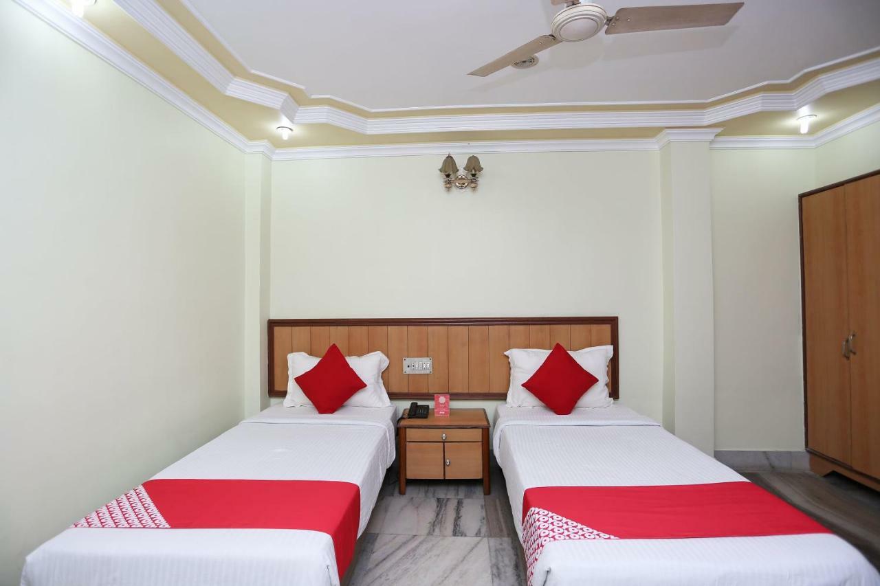 Oyo 24916 Hotel Aquatic Palace Kalyani Eksteriør bilde