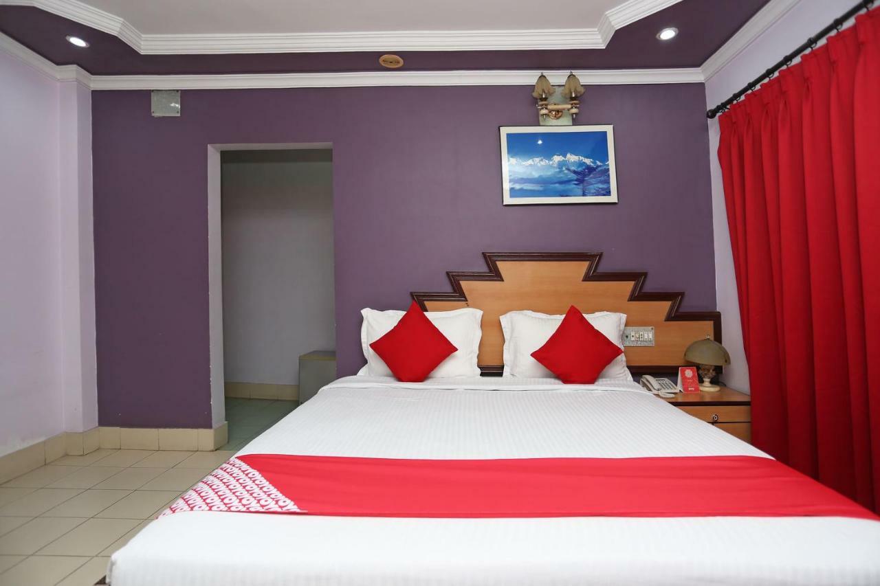 Oyo 24916 Hotel Aquatic Palace Kalyani Eksteriør bilde